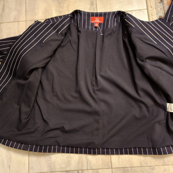 Oscar de la Renta Navy Blue Pinstripe Embroidered Floral Pantsuit Sz: 10 cotton - Picture 12 of 14